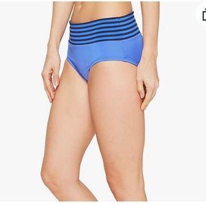 Women’s Nike Blue NEW with tags XL